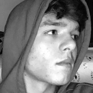 Meet your Posher, Ethan